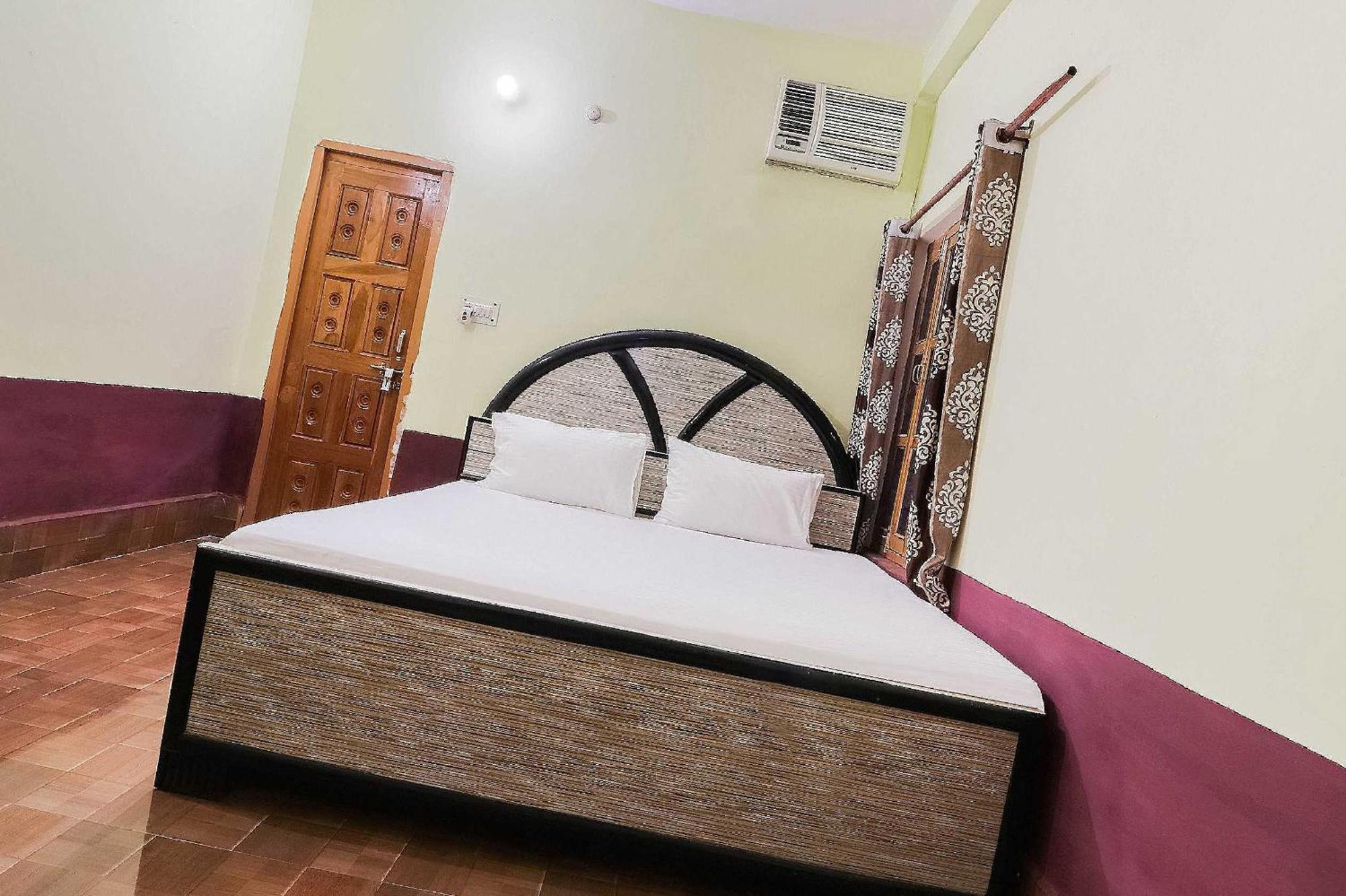 Hotel O Jyotish House Ayodhya Екстериор снимка
